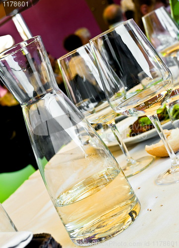 Image of restaurant lifestyle