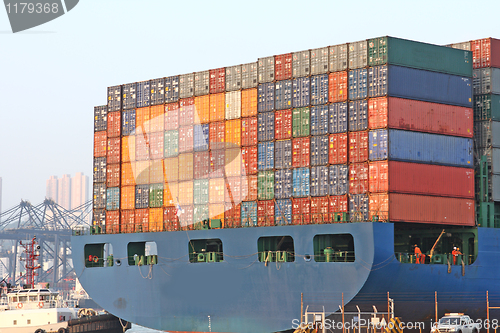 Image of Container Ship 