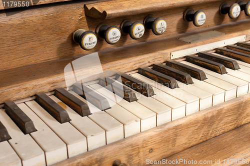 Image of Old organ