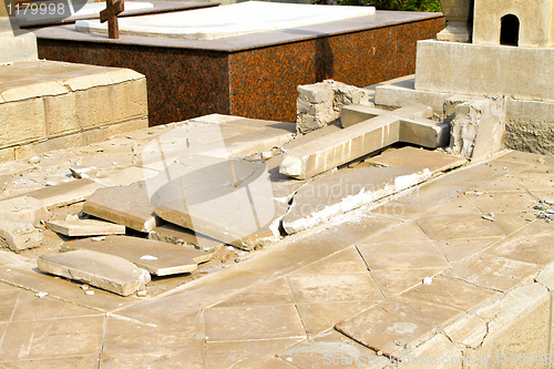 Image of Destroyed grave