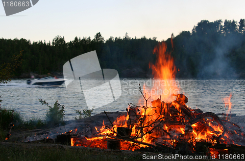 Image of Midsummer bonfire.