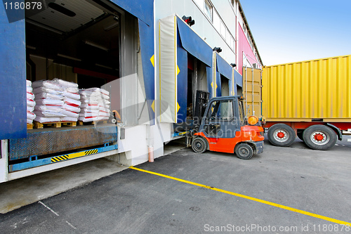 Image of Forklift vehicle