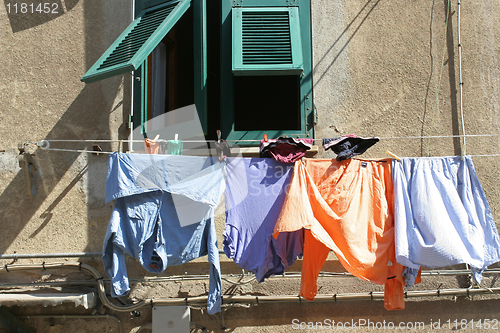 Image of Laundry hung on to dry, Vernazza