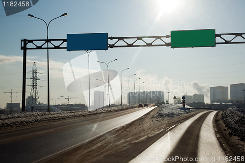 Image of The road to the entrance to the metropolis