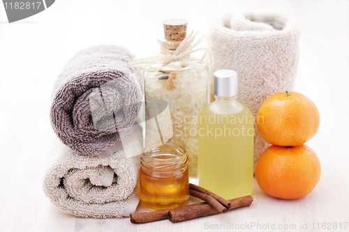 Image of spa items