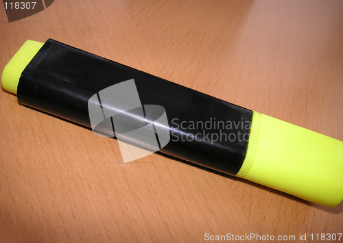 Image of yellow marker pen
