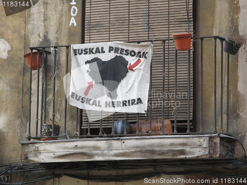 Image of Basque prisoners flag