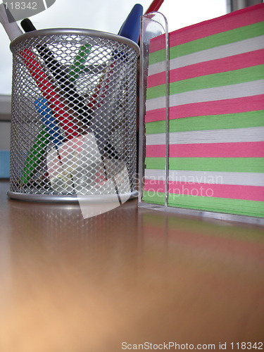 Image of desk tidy and notelets
