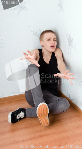 Image of afraid teenager