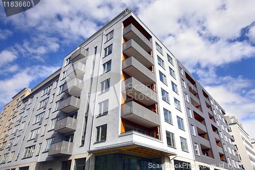 Image of Apartment building 