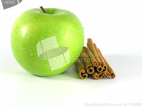 Image of green apple with cinnamon