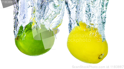 Image of citrus fruit splashing