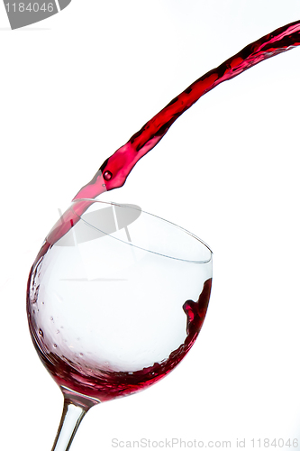 Image of pouring red wine 