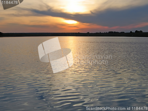 Image of sunset lake