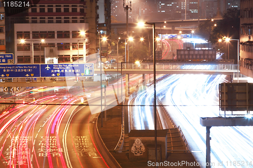 Image of busy traffic 