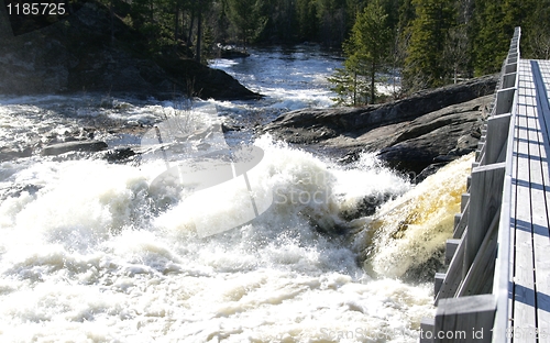 Image of Timber floating dam