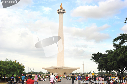 Image of Monas