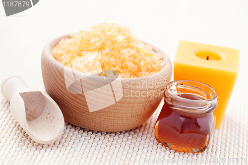 Image of honey bath salt