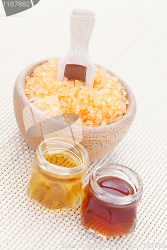 Image of honey bath salt