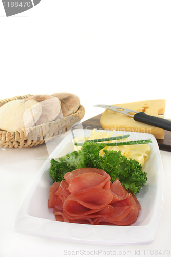 Image of Sausage cheese plate