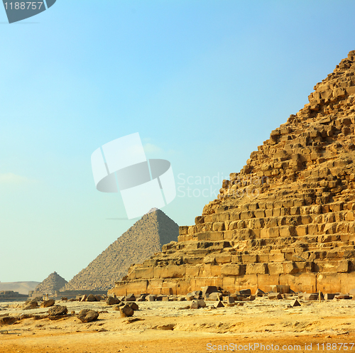 Image of egypt pyramids in Giza Cairo