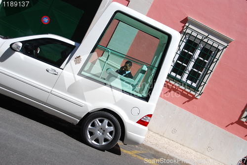 Image of Papamobil waiting for Pope Benedict XVI