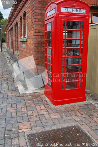 Image of British telephone booth