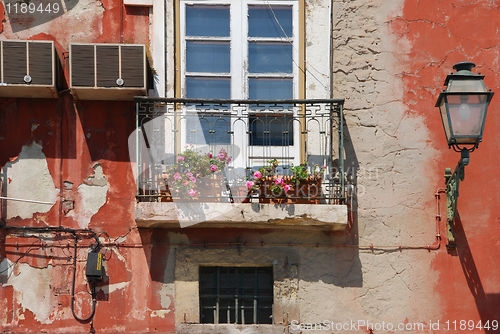 Image of Lisbon´s window balcony