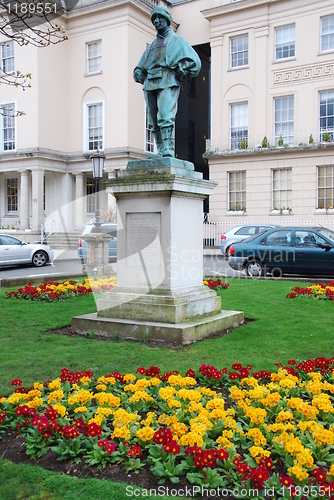 Image of Edward Adrian Wilson statue in Cheltenham