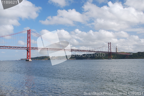 Image of 25th April bridge in Lisbon, Portugal