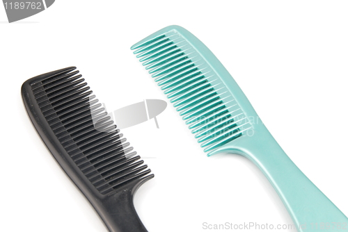 Image of Plastic hairbrush combs