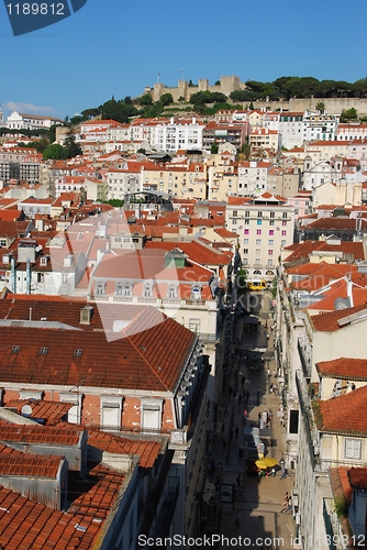 Image of Lisbon cityscape with Sao Jorge Castle