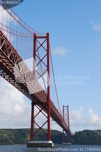 Image of 25th April bridge in Lisbon, Portugal