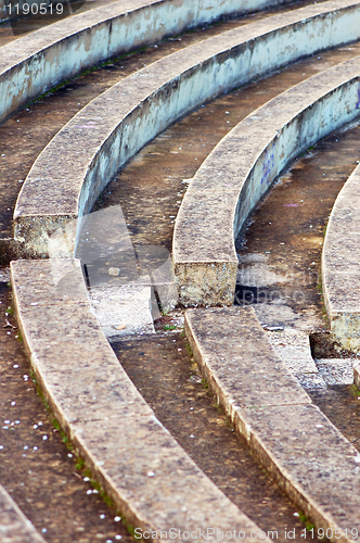 Image of empty amphitheater