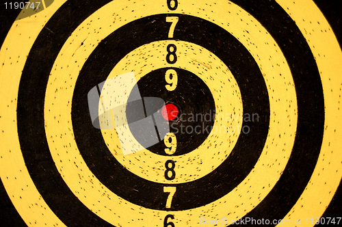 Image of dartboard target with numbers