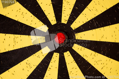 Image of dartboard target