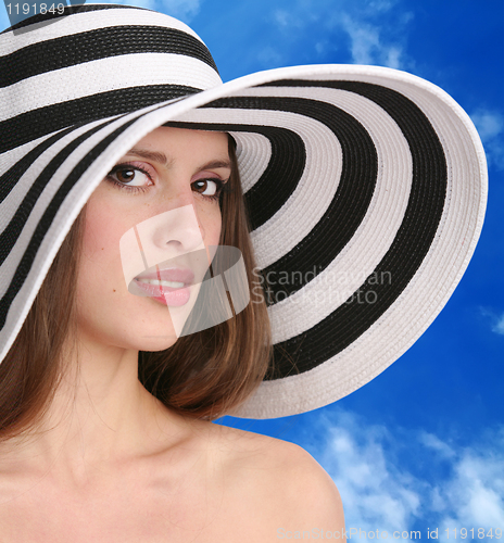 Image of woman in hat