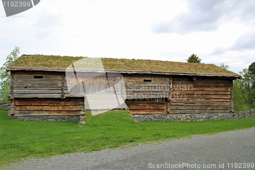 Image of Old barn