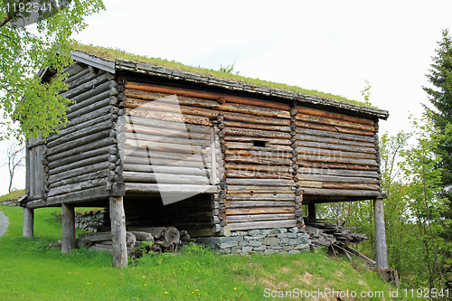 Image of Old barn