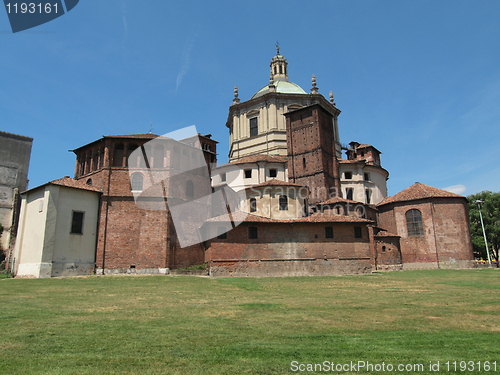 Image of San Lorenzo church, Milan