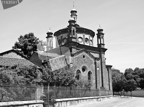 Image of Sant Eustorgio church, Milan