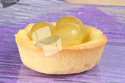 Image of Mini grapes fruit tart