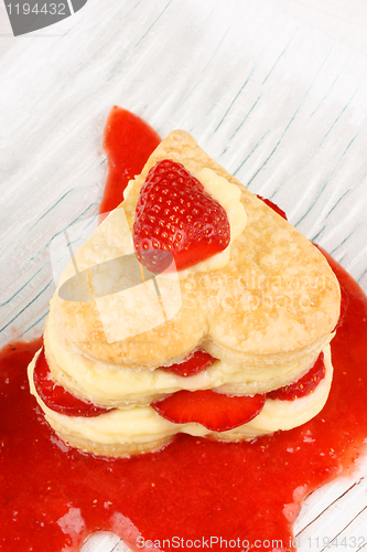 Image of Strawberry and custard millefeuille