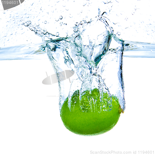 Image of lime splashing