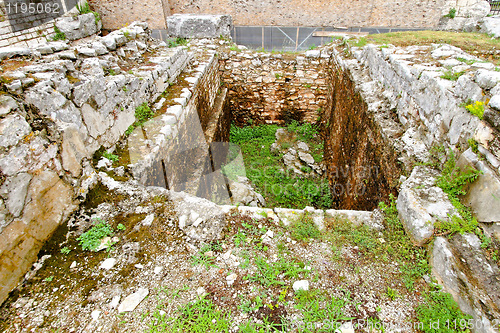 Image of Catacomb