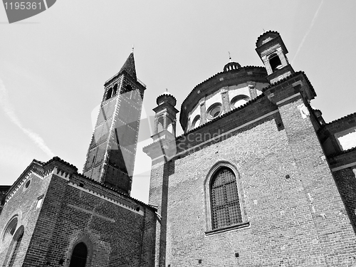 Image of Sant Eustorgio church, Milan