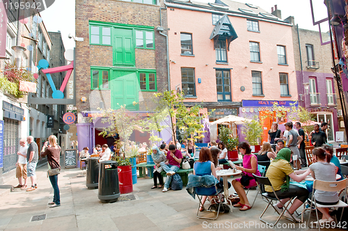 Image of London street cafe