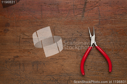 Image of needle nose pliers