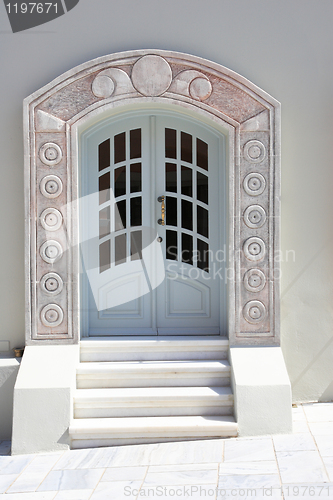 Image of door on Santorini island