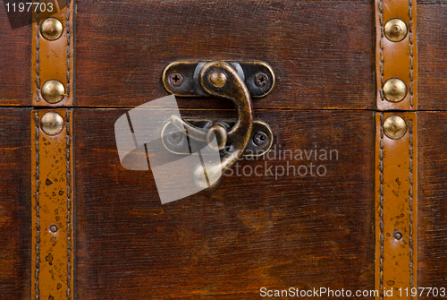 Image of Metallic lock
